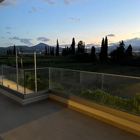 Villa Maria Eirini Lechaio Eksteriør billede